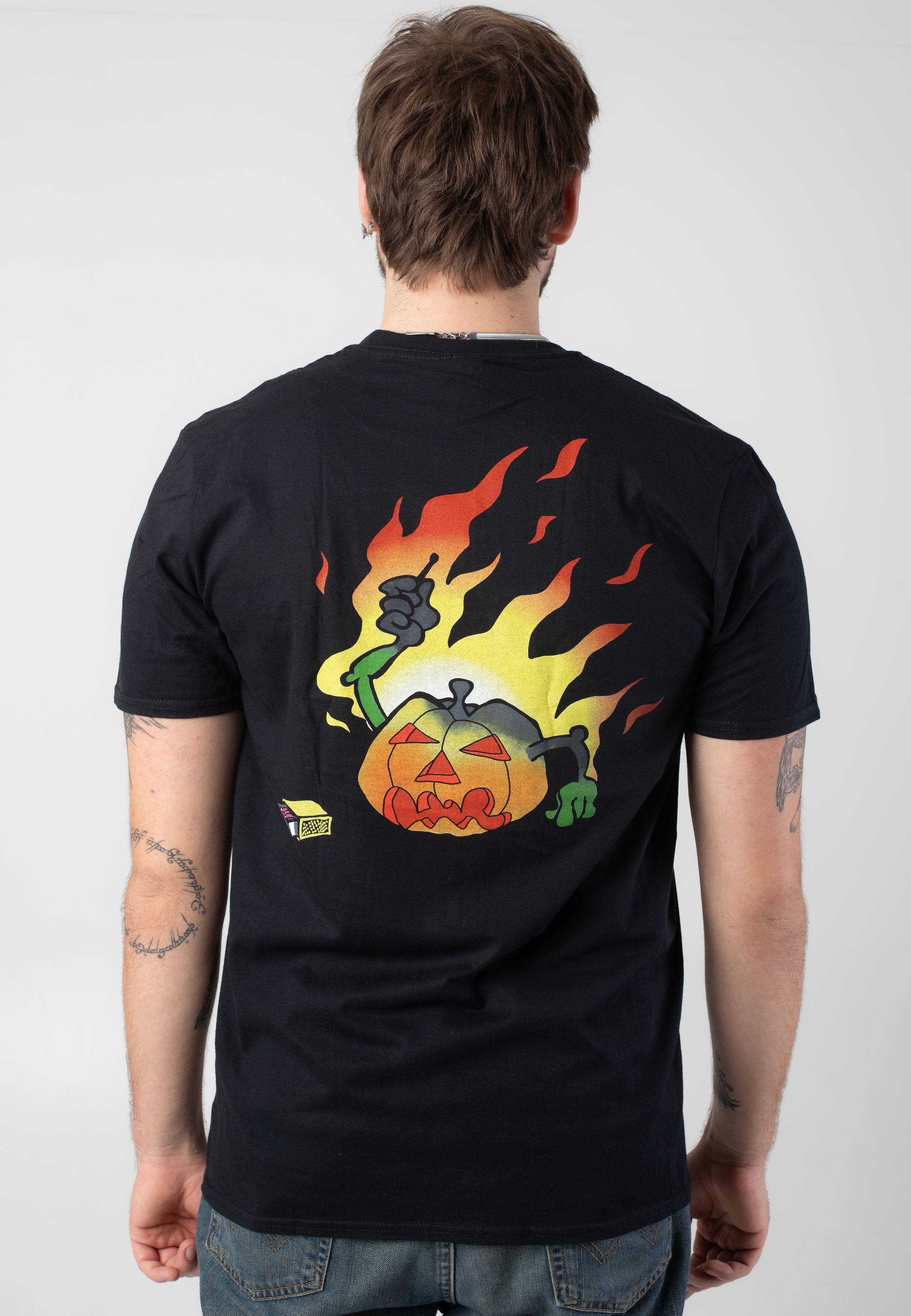 ミカランセMikano ハロウィンジャック・オー・ランタンTシャツ　ブラック ハロウィン Tシャツ 衣装 子供 ( オレンジ パンプキン 選べる デザイン